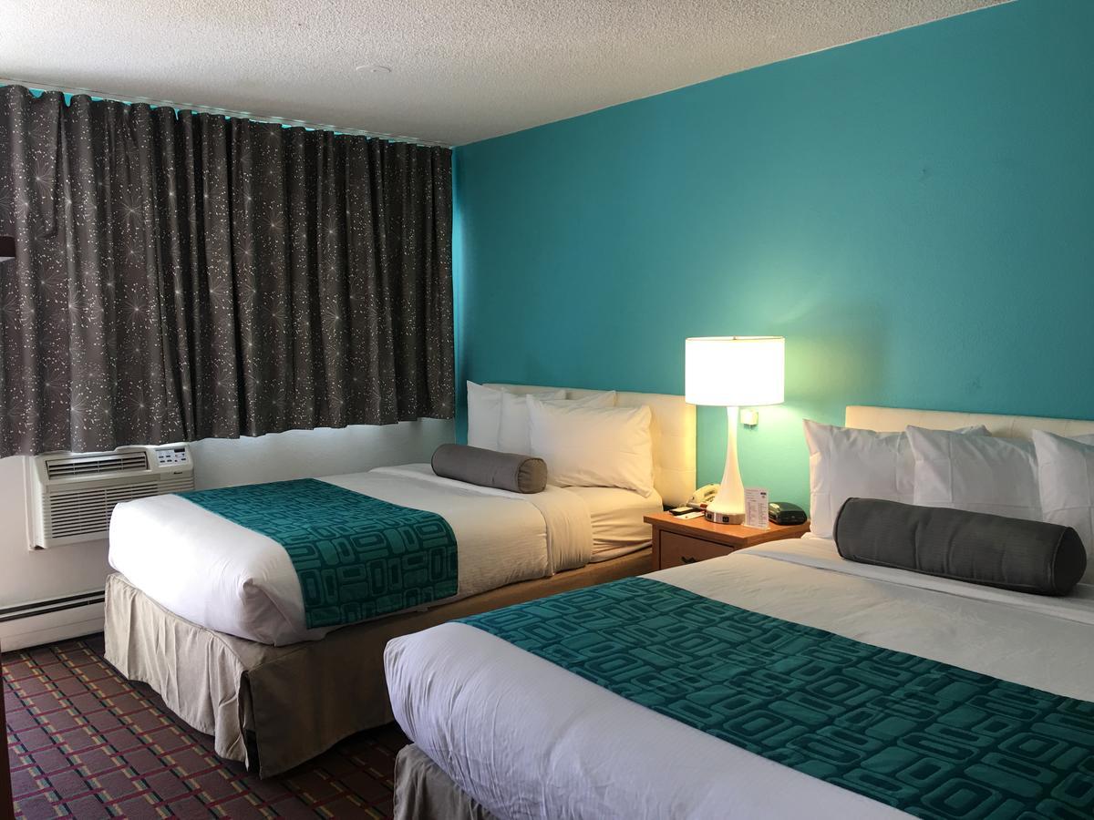Howard Johnson By Wyndham Colorado Springs Buitenkant foto